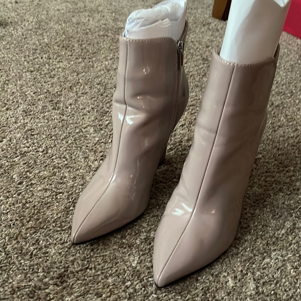 Nine West Mauve Zipper Boots